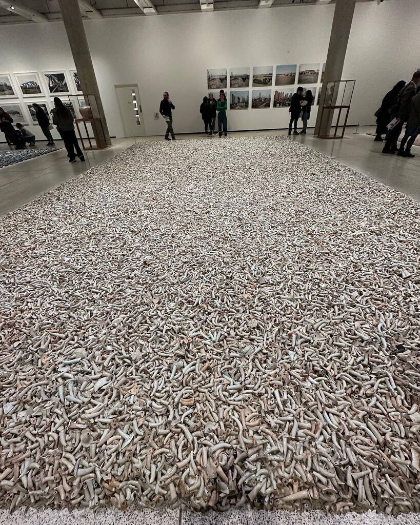 Timothy_Hughes's tweet photo. Spouts - Ai Welwei #aiweiwei @designmuseum #makingsense #designmuseum #designmuseumlondon #art #artgallery #artist #london #kensington #londonlife #london🇬🇧 #londonart #londonist #londoner #londoners #china #design #sculpture #sculptures #object #objectd… https://t.co/g3vztxm1nk https://t.co/CcepEES4PU