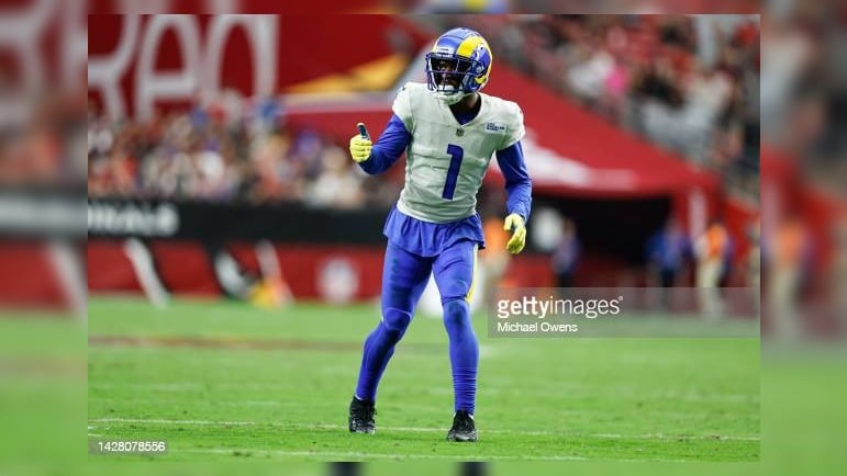 Steelersdepot's tweet photo. Film Room: Allen Robinson Brings Versatility &amp; Reliability To Steelers WR Corps https://t.co/tHcOZ2b2yV #Steelers #Pittsburgh #NFL https://t.co/4Ws0wuiYpS