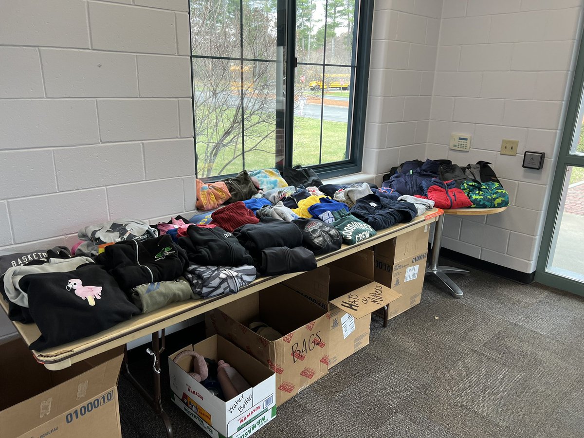 Lost and found set up at PES.  Feel free to stop by if you lost something. It will be Available all week &amp; Tues &amp; Thurs during vacation week.