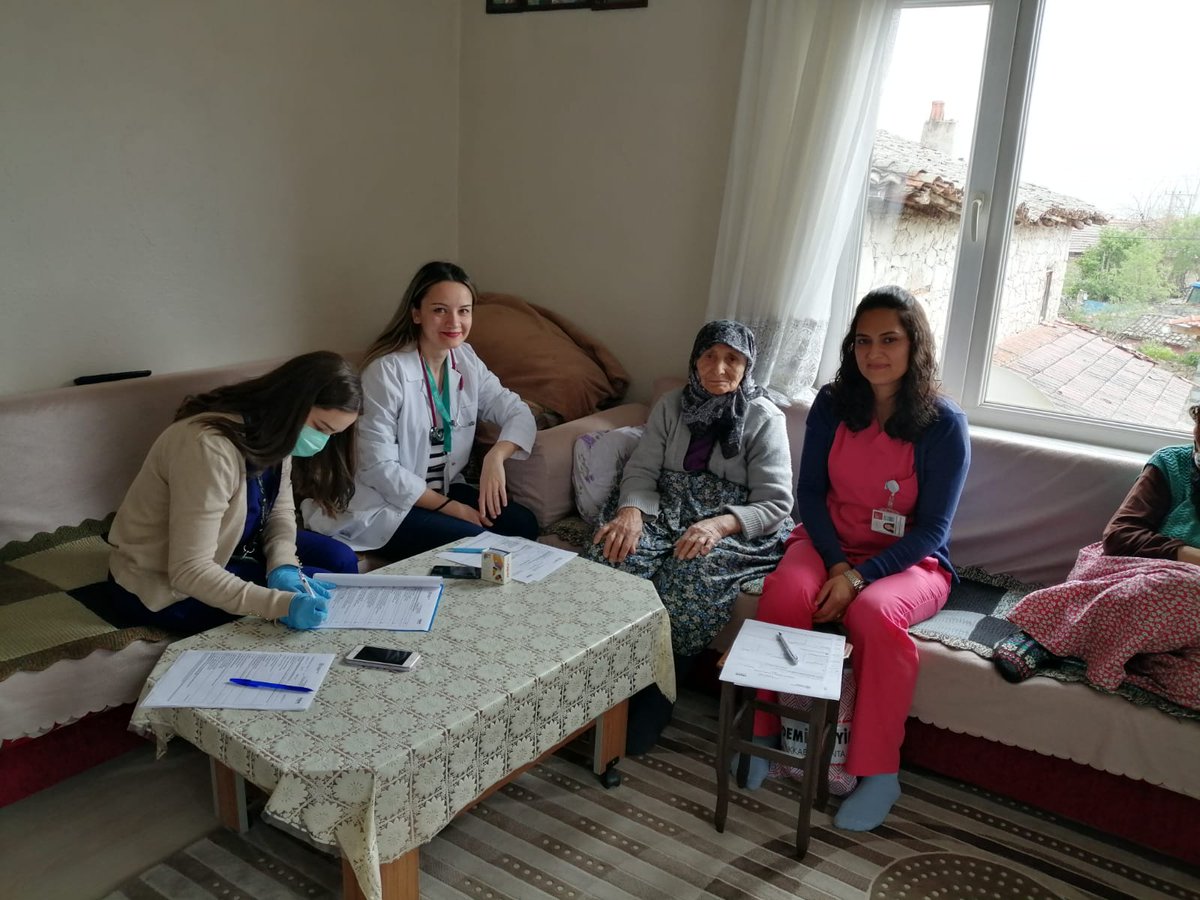 balikesirism's tweet photo. YAŞ ALMA (YAŞAM) MERKEZLERİMİZ 80 YAŞ ÜSTÜ BİREYLER İÇİN BUGÜN İTİBARİ İLE TÜM HASTANELERİMİZDE HİZMET VERMEYE BAŞLAMIŞTIR.
https://t.co/BuzC1zprjT
#sağlıkbakanlığı
#drfahrettinkoca
#khgm
#sggm https://t.co/60K1zOe0Vn