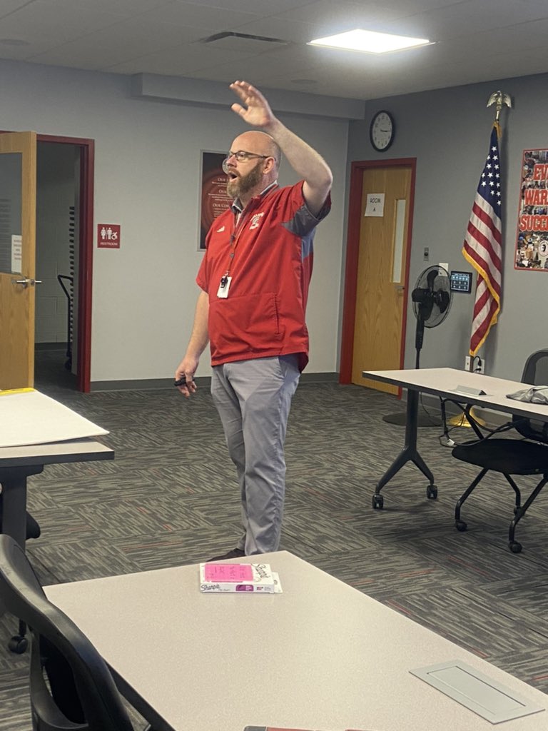 CVAsstSupt's tweet photo. Warrior Learners with Brad Tomm! Topic is coaching and teaching… how are they alike? Great discussion and activities! #Warriorpride #upandmoving #endofdayenergy @CVCSDWarriors @cvhsprincipal2 @CV_Athletics @CVMSWarriors https://t.co/HK6RkbsGkL