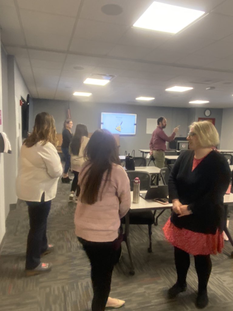 CVAsstSupt's tweet photo. Warrior Learners with Brad Tomm! Topic is coaching and teaching… how are they alike? Great discussion and activities! #Warriorpride #upandmoving #endofdayenergy @CVCSDWarriors @cvhsprincipal2 @CV_Athletics @CVMSWarriors https://t.co/HK6RkbsGkL