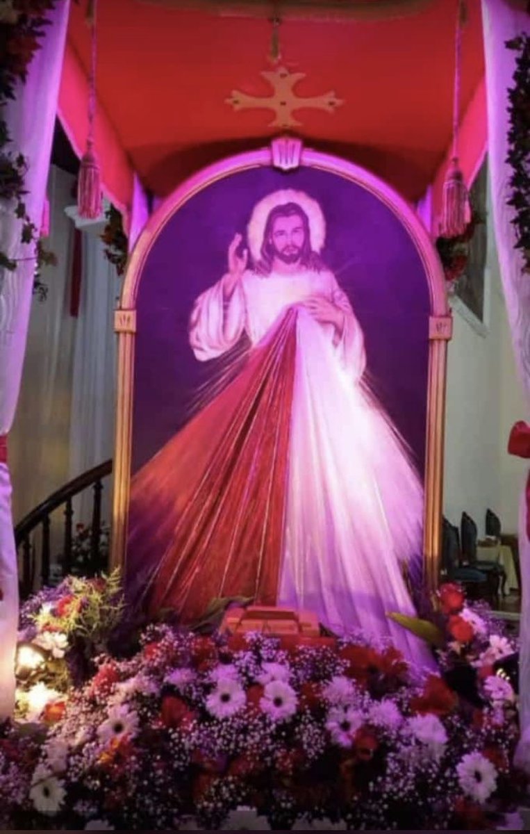 Por tu Dolorosa Pasión Ten Piedad y Misericordia de Venezuela, de Nosotros y del mundo entero.  Jesús en ti confío.  #HoraDeLaMisericordia #CoronillaDeLaMisericordia #Salud #Oración #Fe 
#DrJoséGregorioHernándezSaludYLuz #18abril