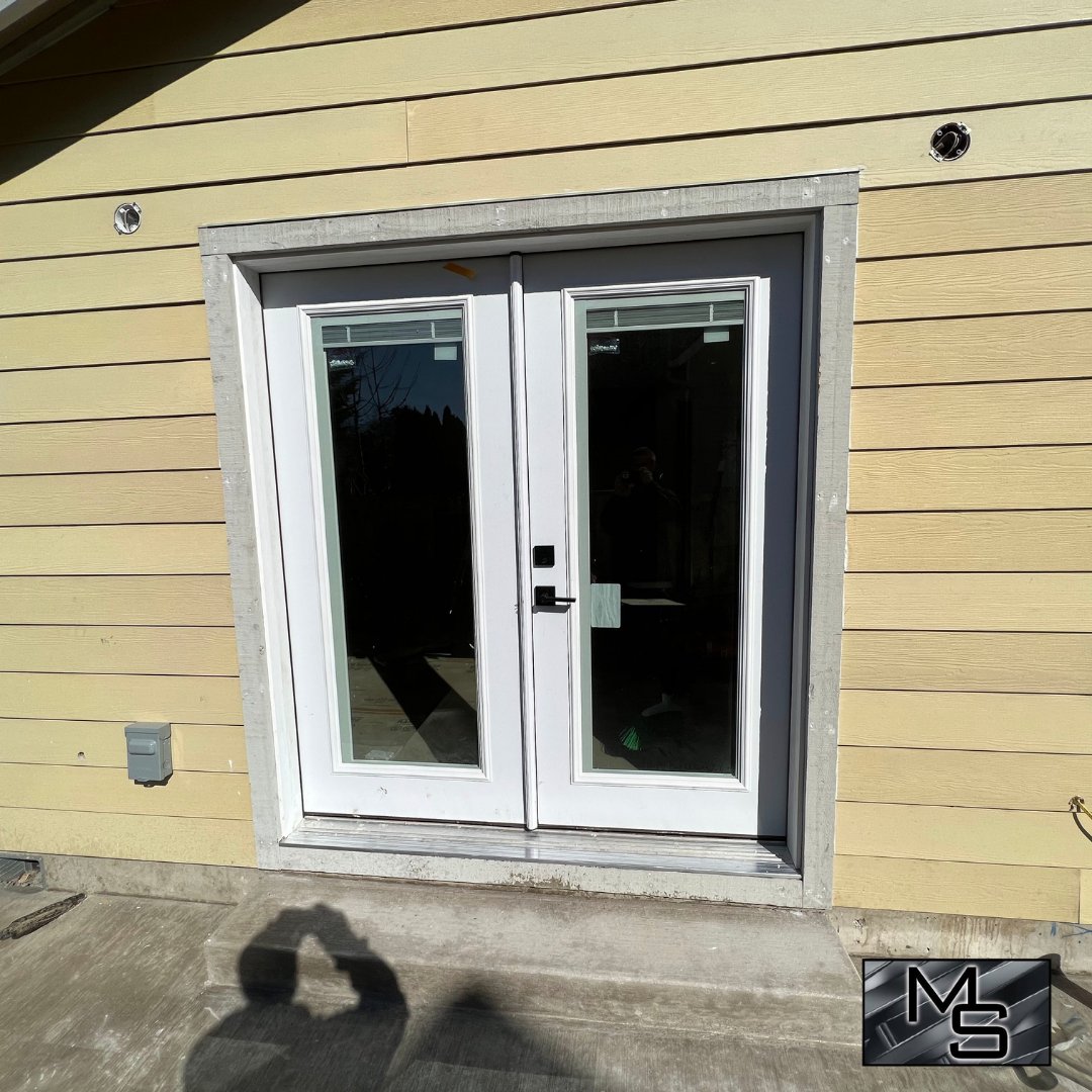 mcontractorllc's tweet photo. Progress for this Springfield #homeaddition, we can't wait to show you the finished look! 👏

Licensed, bonded, &amp; insured! CCB# 223172
#oregonhomeaddition #oregonhomes #oregonconstruction #eugenelocalbusiness #eugeneoregon #eugenerealestate #customhomebuilder #customhomes https://t.co/XoiMXwHzK2