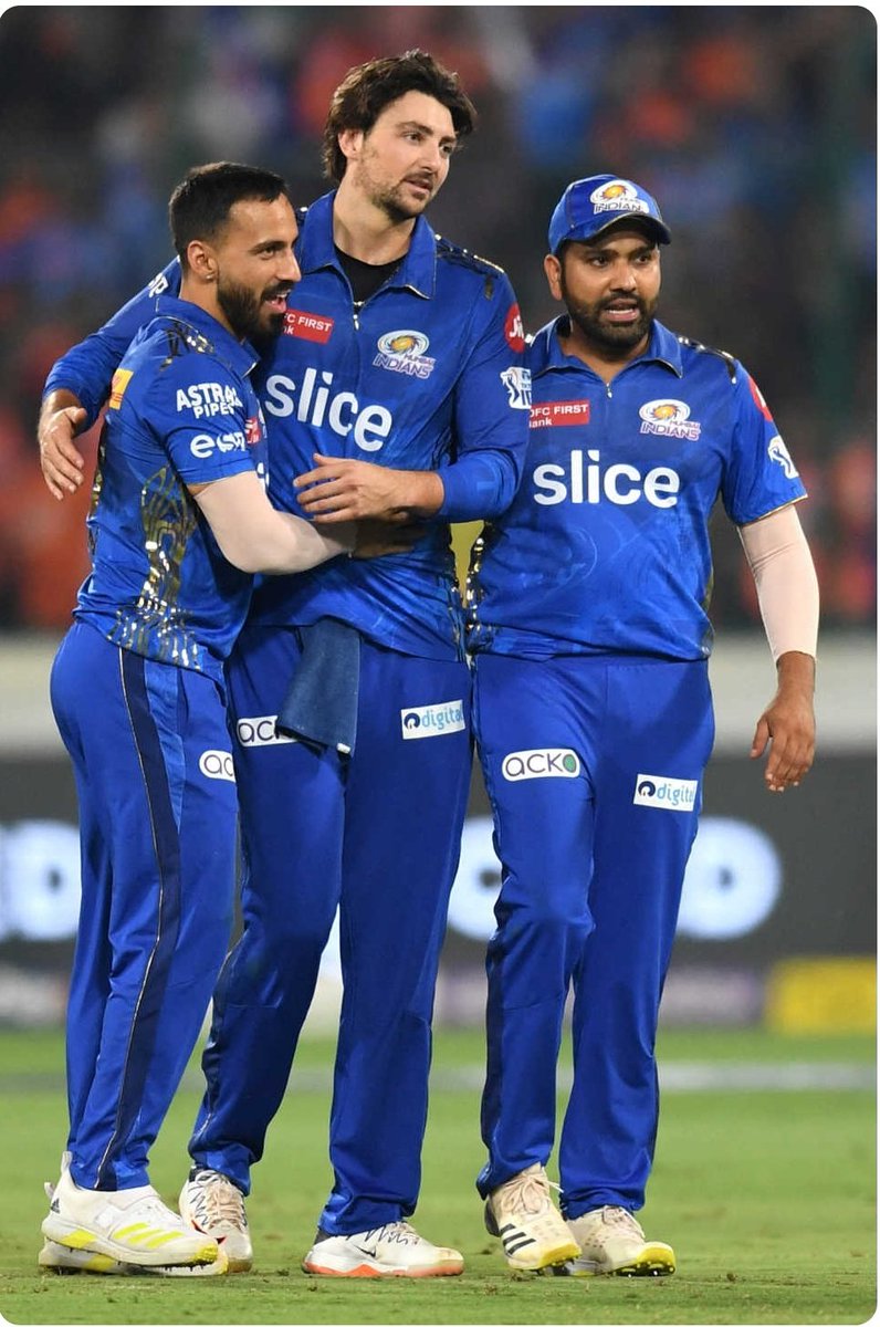 ImDannyKale's tweet photo. Glimpes of #SRHvsMI
1. @tilak_varma 's cameo to gain momentum at crucial time
2. Maiden IPL fifty for @camogreen11 ...many more to come
3. Risk worth wicket for @IPiyushChawla .. Got rid of Klassen
4. @timdavid8 did what @KieronPollard55 used to do for @mipaltan over the yrs https://t.co/i3QWvXBLKL