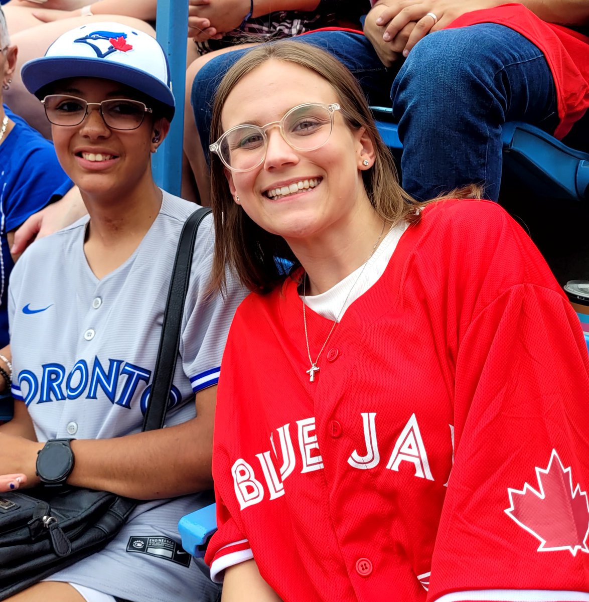 BigGameRdTrips's tweet photo. Join us on Canada Day for the Red Sox at Blue Jays road trip.  Tickets are selling quickly for this one so get them soon! https://t.co/Jf2d3EiU2z #baseball #MLB #BlueJays https://t.co/4JVfwDtuAd