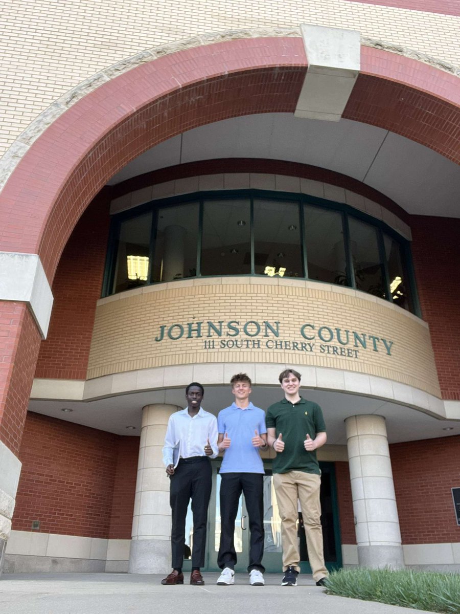 Took a visit to the Johnson Country Board of County Commissioners for a zoning board! Got a better idea of how local government works! #MustangCivics #getinvolved