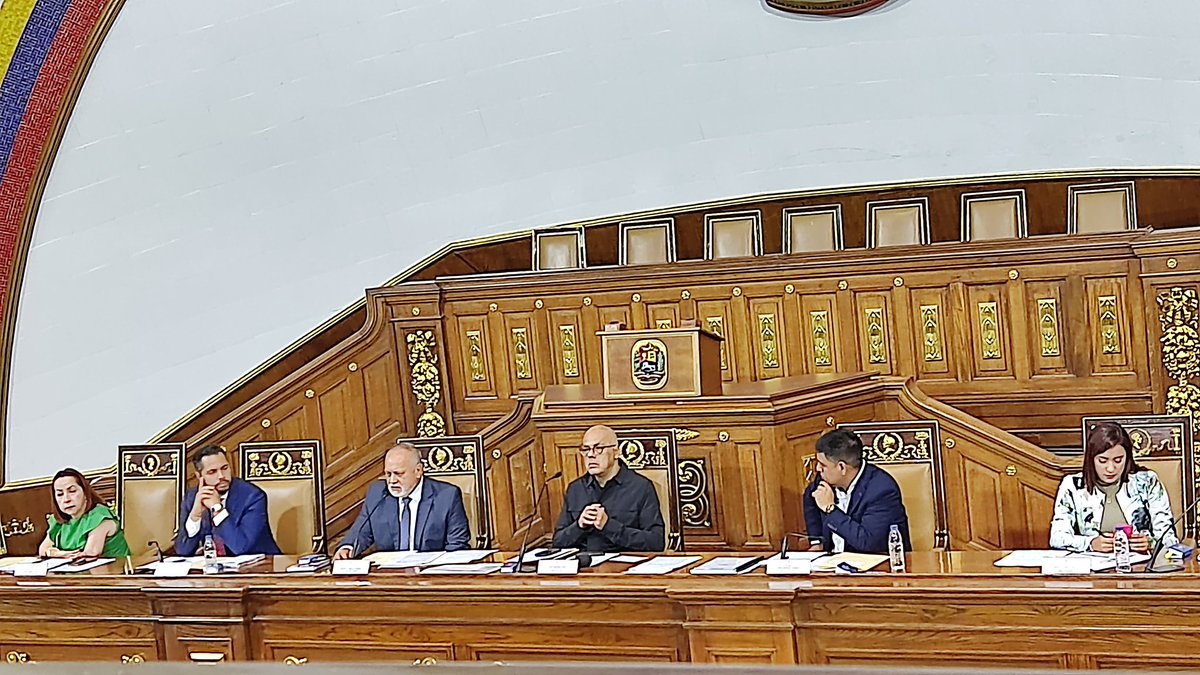 Cabello sobre bienes incautados por delitos de corrupción: ¡Son del Pueblo! bit.ly/40jmuy4
#RevoluciónÉtica