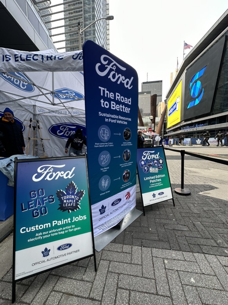 TheFordFANatic's tweet photo. Come visit us at tailgate tonight super fans! https://t.co/lM0lKFlYEO