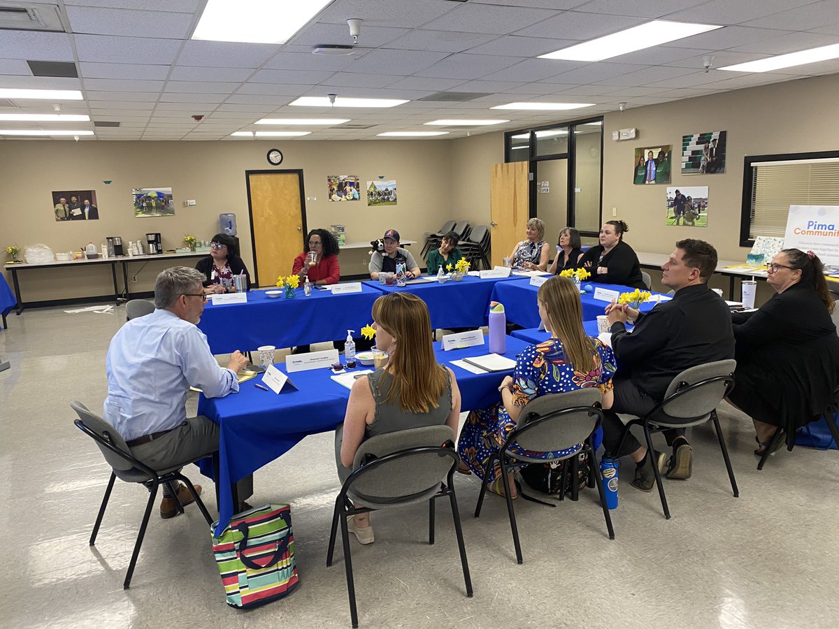 PimaSchoolSup's tweet photo. Thank you to @vailschools Superintendent John Carruth for spending time with our Energize Year 2 cohort. The topic was navigating system change with values as the vision. #Edvance #Energize #pcssprograms @thesuperteacher @pimaarizona https://t.co/g3kchUAtA6