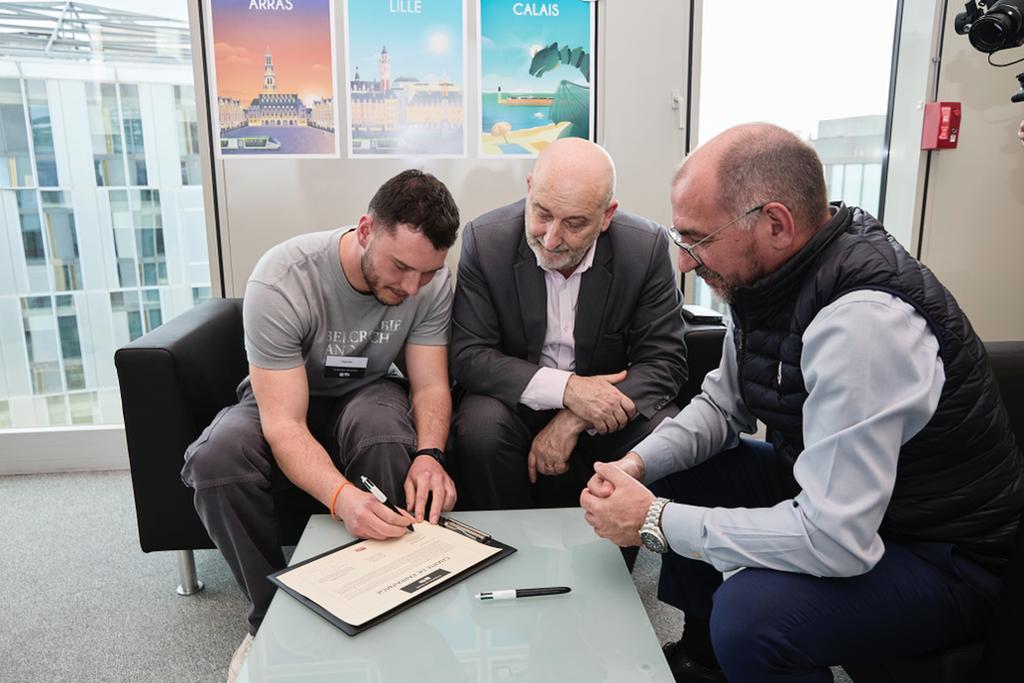 Merci à <a href="/FDhersin/">Franck Dhersin</a> pour ce beau premier parrainage. Votre présence permet à chacun et chacune d'encore mieux comprendre les attentes et d' associer plus encore les équipes de <a href="/TERHDF/">TER Hauts-de-France</a> : sens et responsabilité !