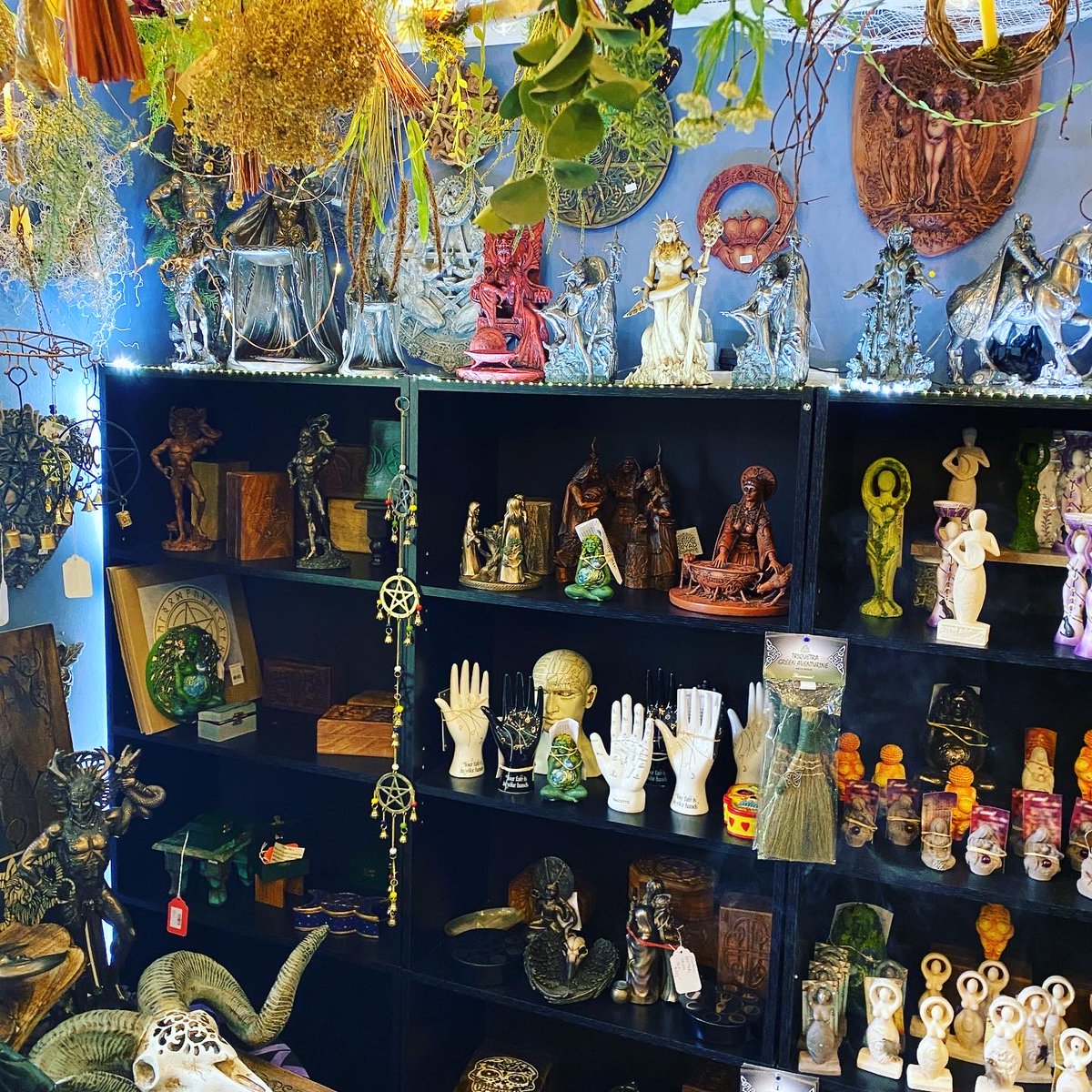 aromagregory's tweet photo. The Witches Lair of our shop is dedicated entirely to Witchcraft and Wicca and all things Craft oriented.
#AromagsBotanica #witcheslair #witch #witchcraft #wicca #pagan #norse #celtic #anglosaxon #pentacle #pentagram #talkingboard #planchette #thor #loki #odin https://t.co/nYtHoPi9HB