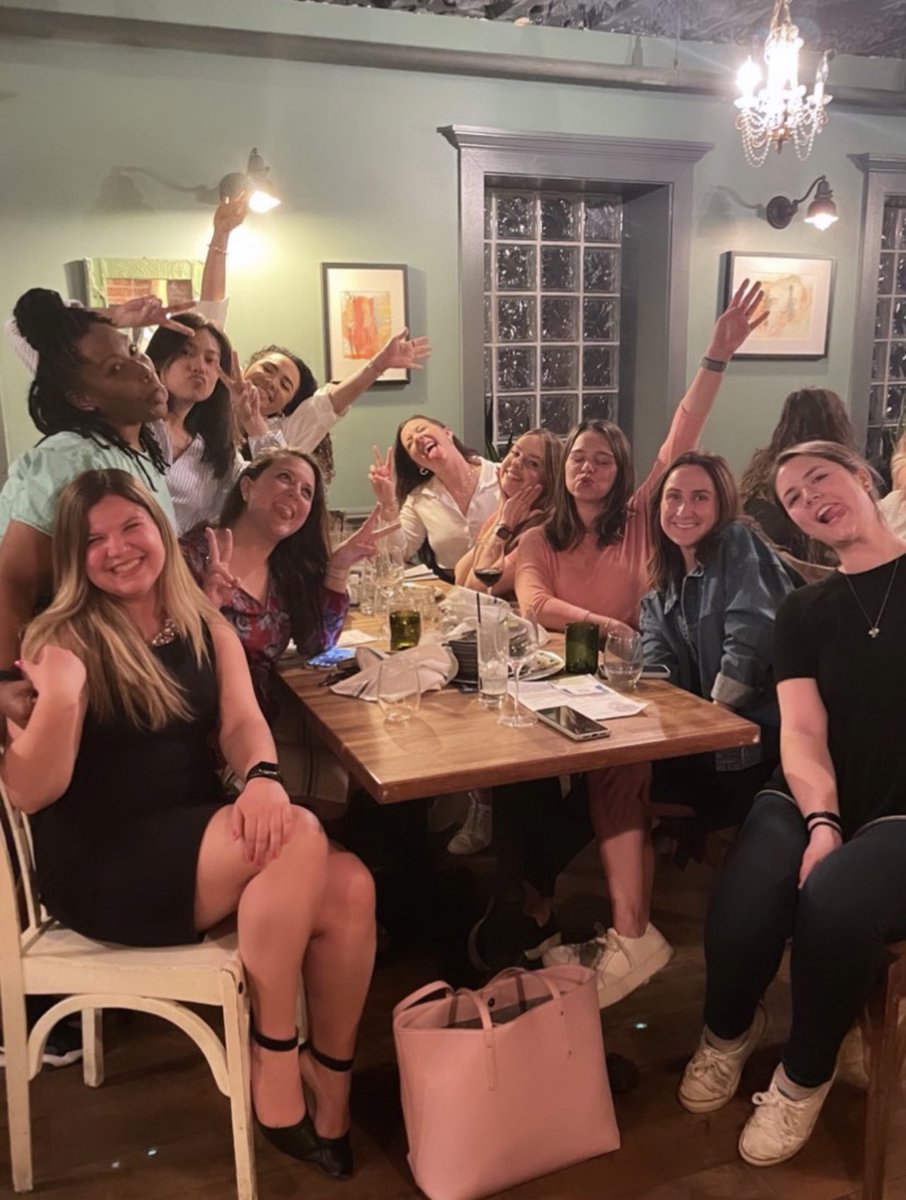make girls night a BINGO night! 💥 play for free with <a href="/dcfray/">DC Fray</a> here every tuesday at 6:30pm!

📸: <a href="/olivia_cada/">Olivia Cada</a>