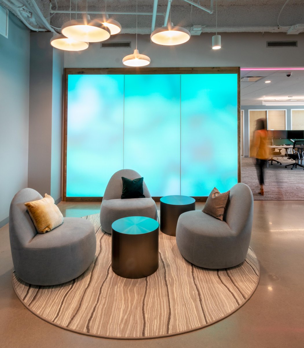 ColorKinetics's tweet photo. At the new, stunning #Signify #office in Bridgewater, a multi-brand #energyefficient #LED #lightingsystem from Signify - including #ColorKinetics #lightingsolutions - was designed to support the well-being of employees. 🏢 👉 https://t.co/GWJOs1J3YK https://t.co/q7UOiJKjY0