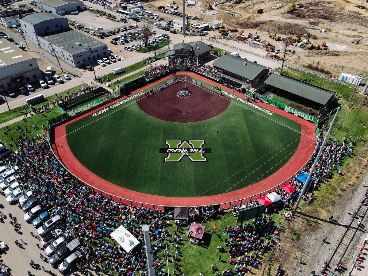 Grow the game! 🥎

<a href="/AlabamaSB/">Alabama Softball</a> // @ncaasoftball 

#PaintItGreen // #WeAreMarshall
