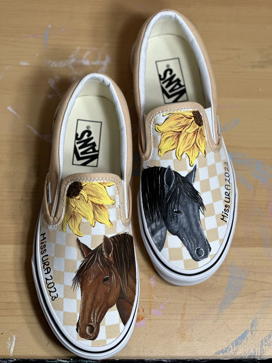 kdbugzzz's tweet photo. @_sesart_ Def outdid myself with these🤤😅 https://t.co/d6Vm6TwS6o