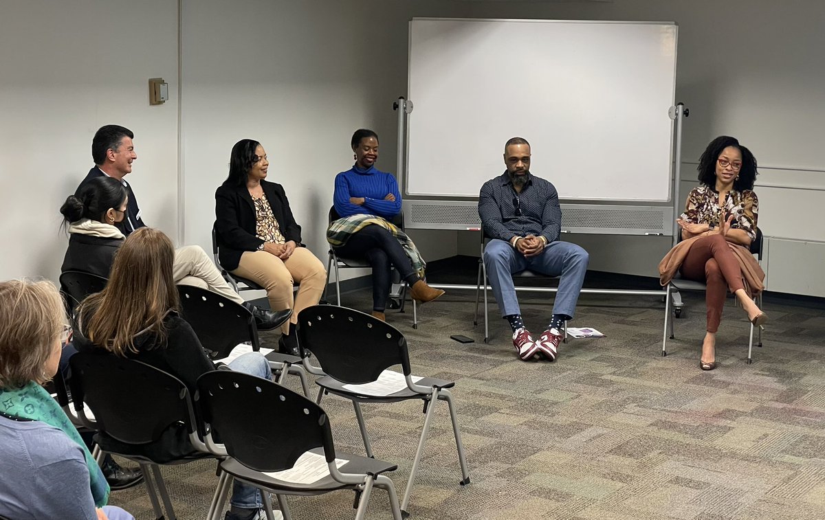 Great Small Business Forum by Nelson Merchan from the SBDC and Hackerspace member Ava Sealey from Ava’s Party Designs was one of the panelists.