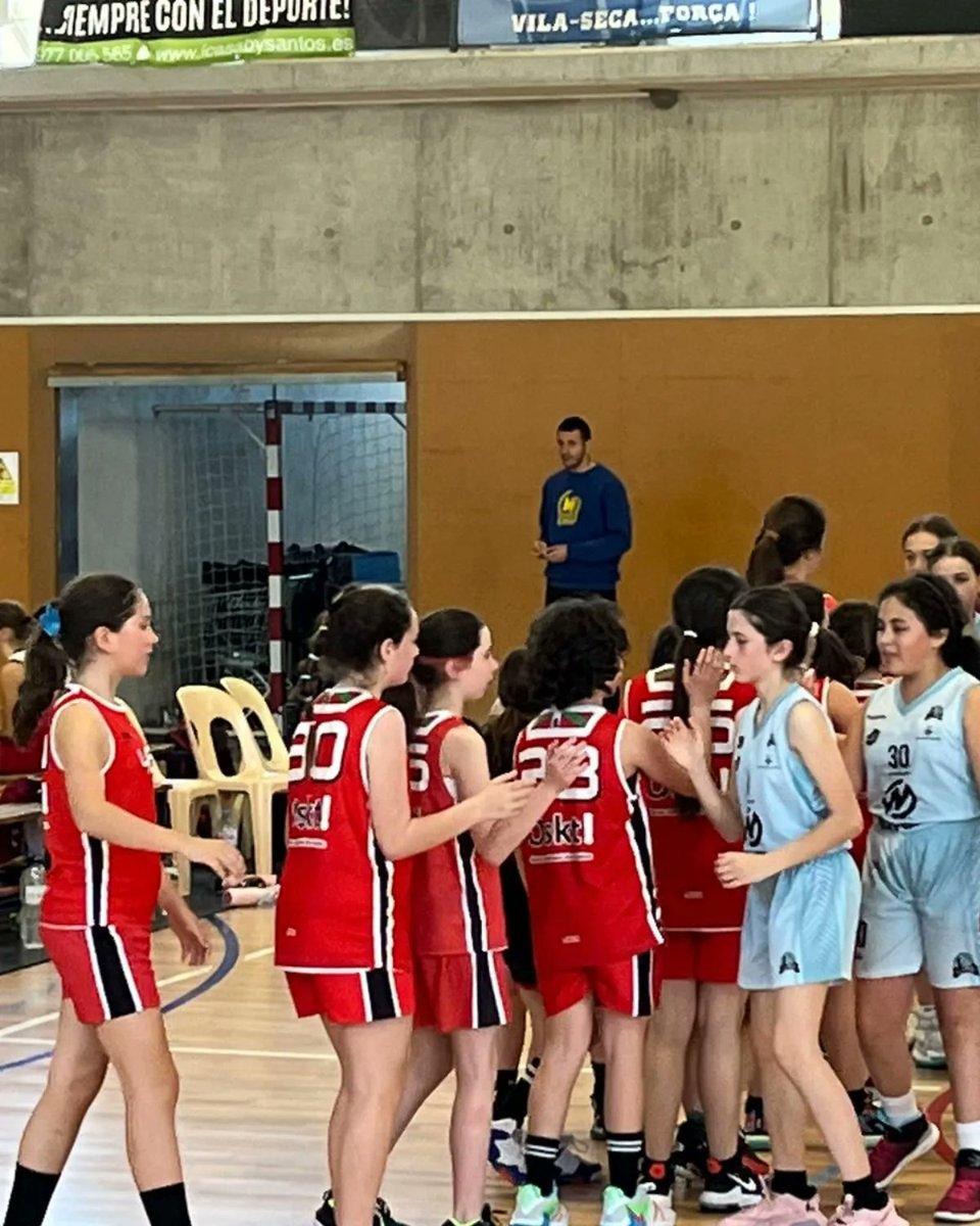 oiarsoskt's tweet photo. 📸¡¡Teneis las fotos y el video del torneo @mnostrumsport  en la carpeta de drive!!📸

🏀🏆🏖️

- - -

📸 @mnostrumsport txapelketako argazkiak eta bideoa driveko karpetan dituzue!!📸

🏀🏆🏖️

#guoiarsogara https://t.co/LasbZzaaxp