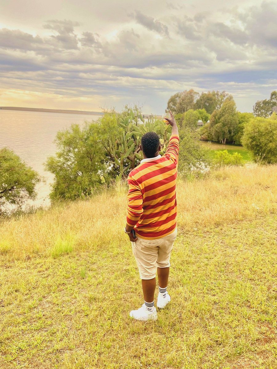 ThuloAggrey's tweet image. 🍻