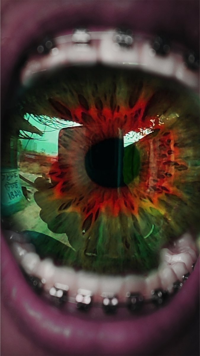 PMPvideo_'s tweet photo. Photo Manipulation Photoshop #Photoshop  #Cinématographique  #RetouchePhoto  #Photographie  #EffetsDeCalque  #ArtNumérique  #Créativité  #Inspiration  #AstucePhoto  #ConseilsPhoto  #photooftheday  #VidéoTutoriel  #eyes https://t.co/5MJGHjleko