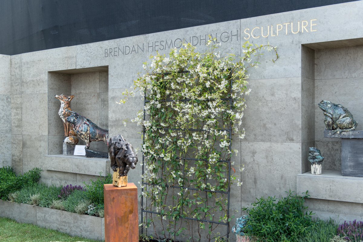 concreateusa's tweet image. Concreate and springtime blooms! Exterior use is possible!

#concretedesign #concrete #concreate #realconcrete #concretedecor #concreteconstruction #concretearchitecture #art #concreteart #concretelife #style #wallcover #wallcovering #wallcoverings #concretewall #walldesign #wall