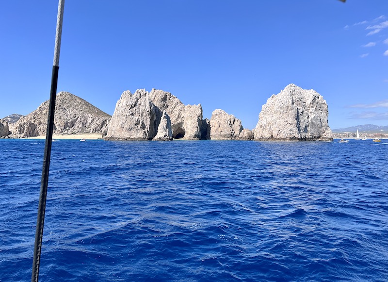 Take a look at this stunning picture from Tim, a Colligo Marine customer on his SV Malolo off Cabo San Lucas with Colligo Marine Standing Rigging. #colligo #colligomarine #sailing #saillife #sailworld #Hawaii #standingrigging #dyneema #dux #photography
