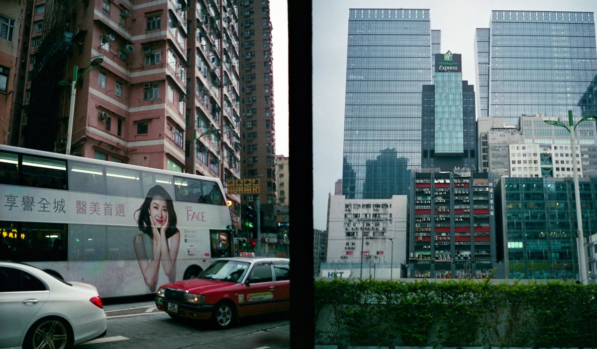 vyvpoon's tweet photo. Ricoh autohalf se2, 400D develop on cinestill c41 kit. 
#写真 
#autohalf
#cinestill 
#photography 
#filmphotography https://t.co/wF7gCrlanp