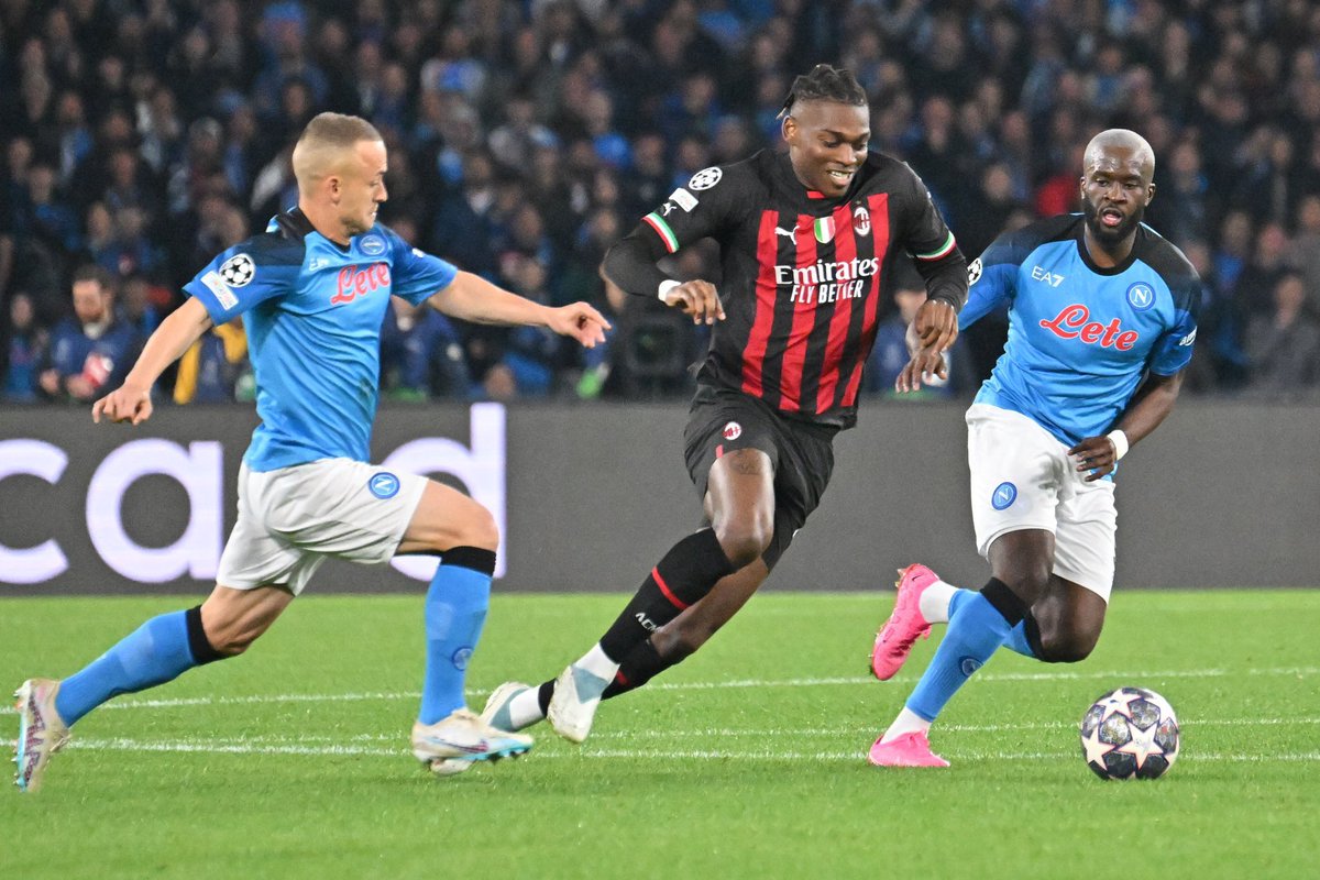 _owurakuampofo's tweet photo. We should have saved the Mudryk money for Rafael Leão. https://t.co/XPNbauKMoB