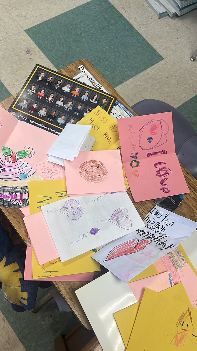 SLCmissnash's tweet photo. My heart is so happy!!! Thank you to my fabulous kindergarteners that I miss so much for all the love on my birthday!!🥰❤️🫶 @MrsAlexanderSLC you are the best! https://t.co/qPgjOTEdOV