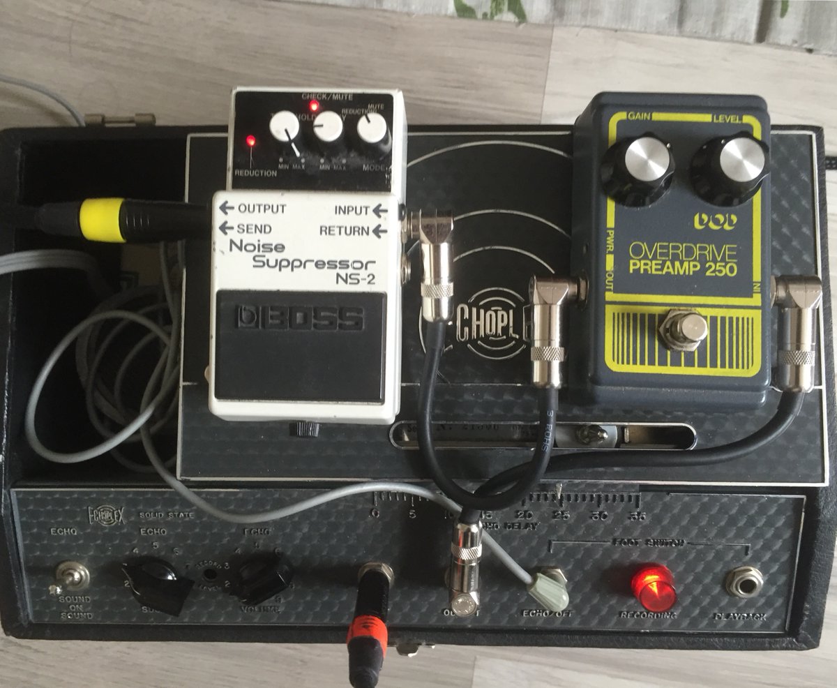 John_Norum's tweet photo. A lot of people have asked me what kind of gear/guitars I used on the song 𝗖𝗔𝗟𝗟𝗜𝗡𝗚 and especially on the guitar solos 🔥. Here it is:
1. 𝟭𝟵𝟳𝟰 𝗙𝗲𝗻𝗱𝗲𝗿 𝗦𝘁𝗿𝗮𝘁𝗼𝗰𝗮𝘀𝘁𝗲𝗿 and 𝟮𝟬𝟬𝟰 𝗙𝗲𝗻𝗱𝗲𝗿 𝗦𝘁𝗿𝗮𝘁𝗼𝗰𝗮𝘀𝘁𝗲𝗿 (...) https://t.co/5JlM3hlXIR https://t.co/iCXkBrY8mK
