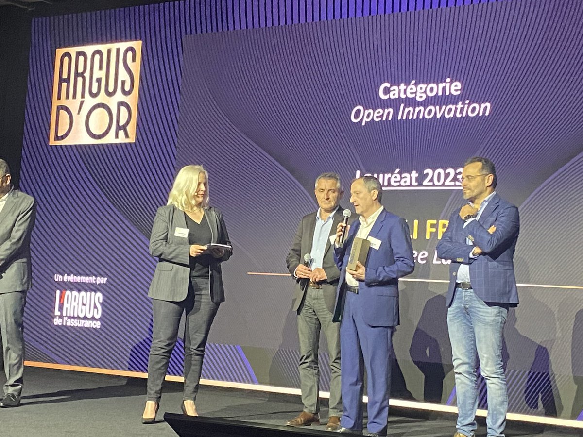 Et de 2 ! 🏆 #ArgusdOr @GeneraliFrance remporte l'Argus d'Or #OpenInnovation pour son partenariat avec @RemedeeLabs, solution de soulagement de la #DouleurChronique par bracelet stimulateur d'endorphines, l’anti-douleur naturel du corps. #Santé #Innovation #MedTech