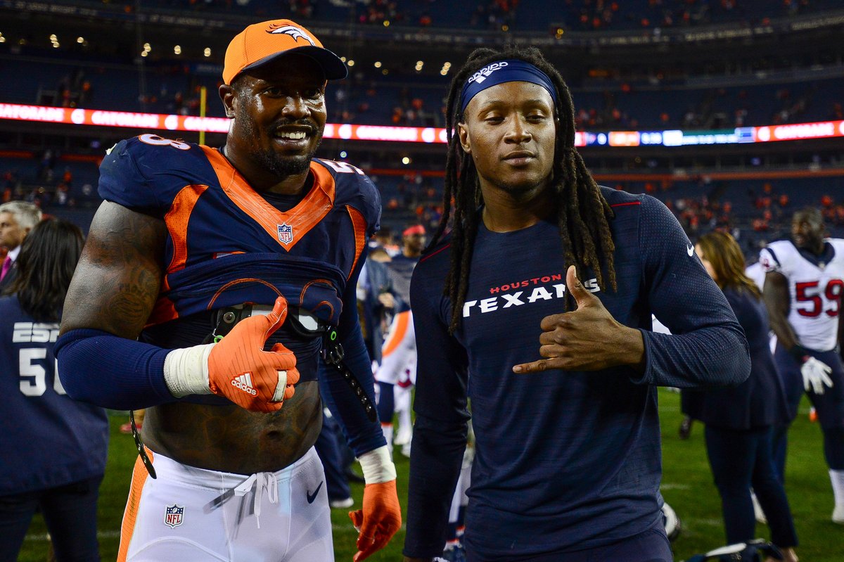 brgridiron's tweet photo. “I talk to [DeAndre Hopkins] all the time. … Hop said he wanted to be a Buffalo Bill.” - Von Miller

Josh Allen X Diggs X DHop? 🤯 https://t.co/5yKFpkHOTI