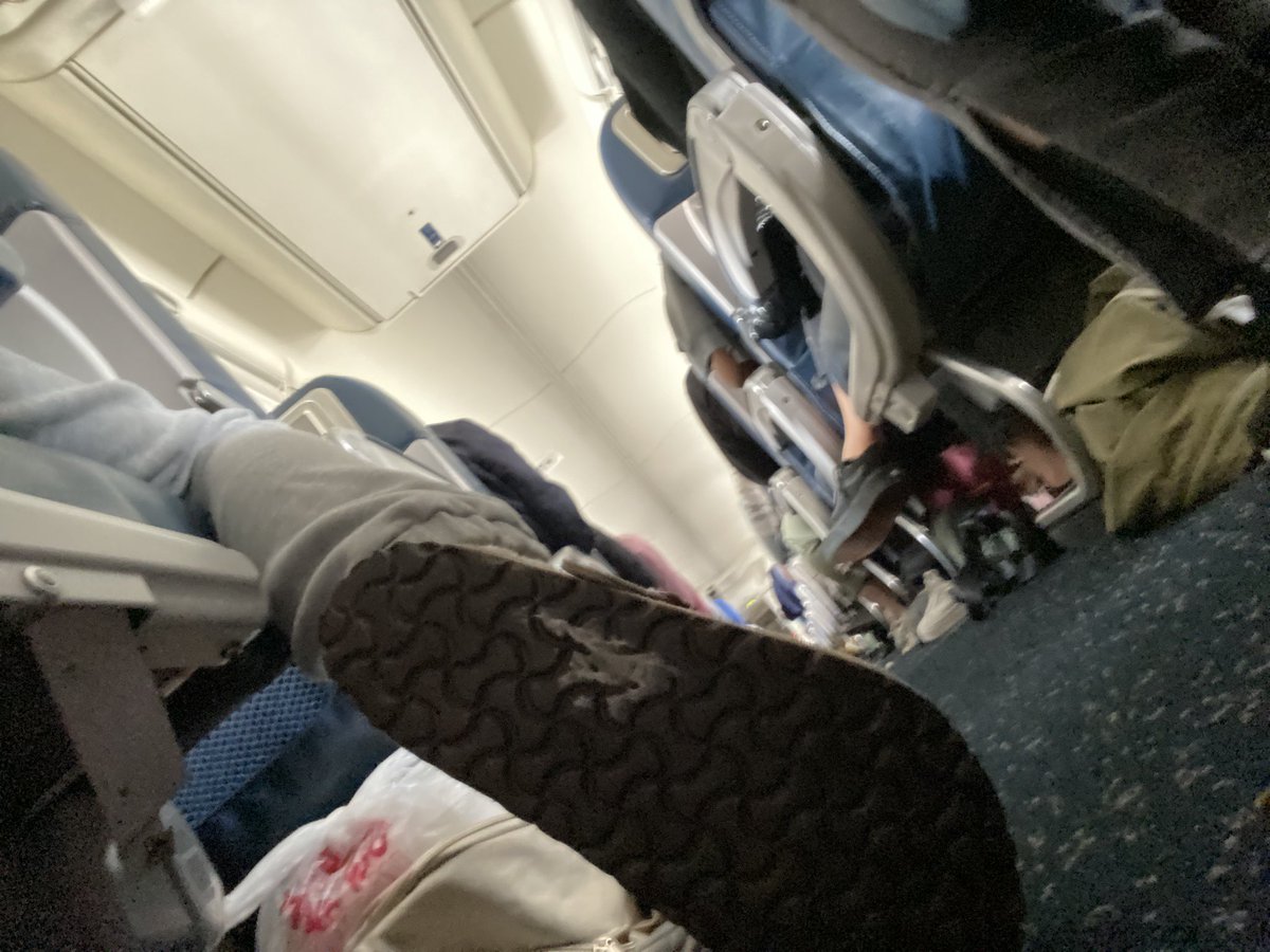 Merylb17's tweet photo. Stepped in someone else’s chewed up gum in my OWN SEAT. On the oldest, least clean @Delta plane to ever fly. https://t.co/A7ay7AQnoe