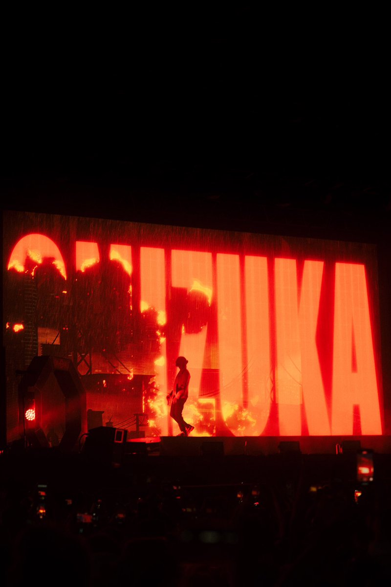 le with (@withtom_) on Twitter photo 