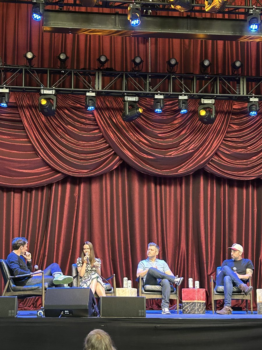 CashorTrade's tweet photo. #PixelWooks being discussed on the Building Blocks panel at @RelixMusicConf today with @vlad_ginzburg and @PatrickWorkman for @goosetheband ๐
@pixelw00ks https://t.co/1eIwzWpXqP