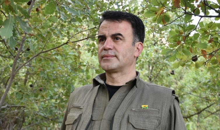 sjw_erlik's tweet photo. Bu arada fırsattan istifade; Selahattin Demirtaş'ın gerçek abisi canlı bomba savunan üst düzey PKK'lı bir terörist. https://t.co/oJm6YmQmoY