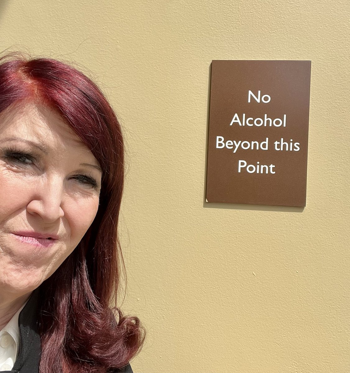 KateFlannery's tweet photo. Booo!!!!!!! Weird! https://t.co/iPhVEzfC3r