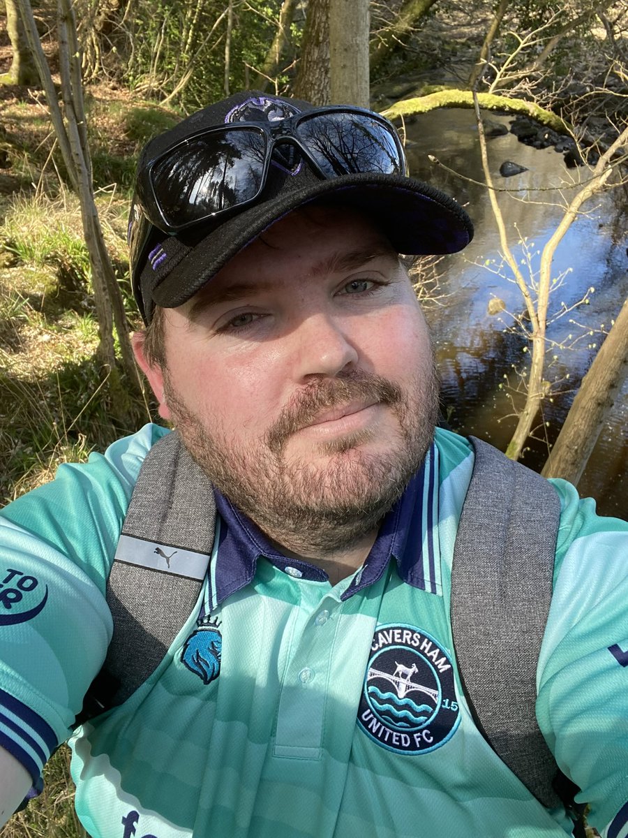 ZiggySmith6684's tweet photo. @CavershamUnited @CavershamUtdWFC @hgsportswear @footballkitbox @PhantomBrewCo @lobodecrin #GlobalGoats Caversham In Yorkshire https://t.co/C3IDpeh1bu