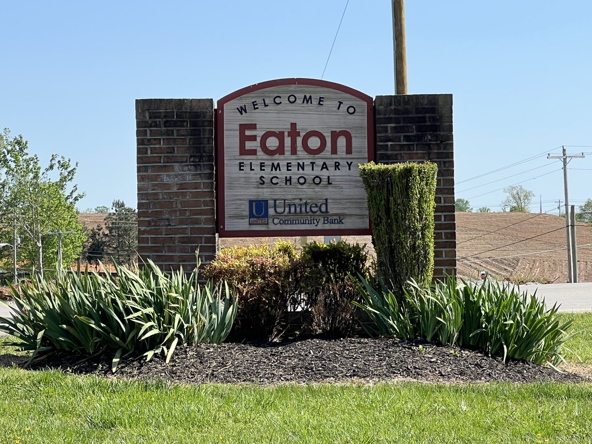 AlanRamos37774's tweet image. State testing continues tomorrow! Good advice @EatonElementary! Get some rest, arrive on time, and please make sure to stay in school all day. @loudoncountysch #LoudonCounty #TuesdayTips #TNTCAP