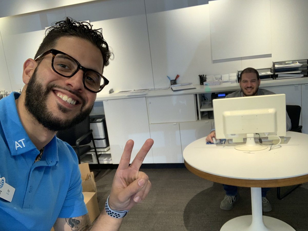 It is CRU BLITZ DAY! Our consultants at the Norridge store are calling local businesses to see if we can get some appointments set! Let’s goooo 🔥🔥🔥✅

#Thisi$Norridge #TeamFusion #GLM