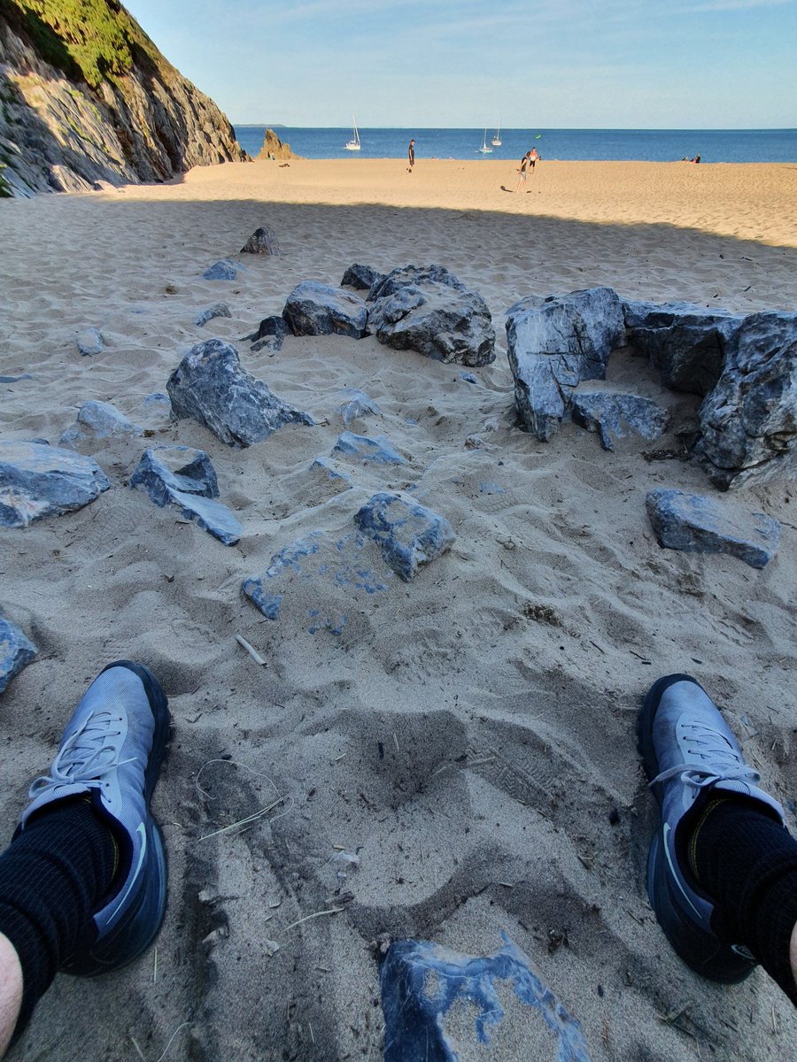 RealJimmyMando's tweet image. Without downloading any new pics, where are you mentally?