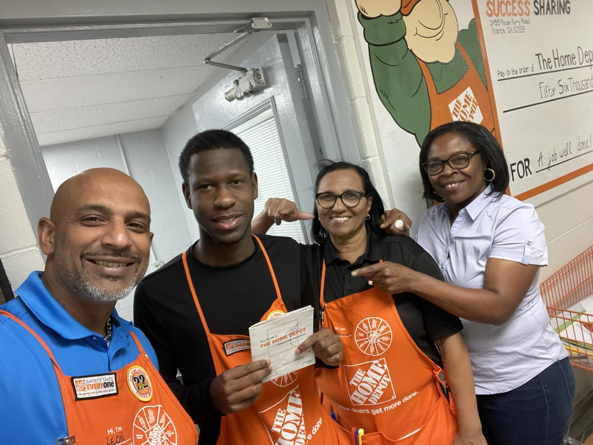 Leon Ram tweet media