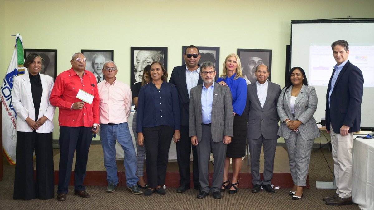 MinpreRD's tweet image. ¡Enhorabuena! 👏 La Asamblea General Extraordinaria del Directorio Nacional del #CONADIS fue todo un éxito.

Durante la sesión, se llevaron a cabo las elecciones de los nuevos miembros del Comité Ejecutivo Nacional para el periodo 2023-2025.