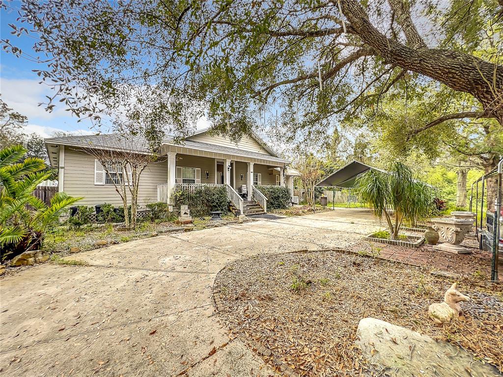 AColonFLRealtor's tweet photo. This home will wait for no one. Be the first to see it! #homesforsale #homeowner  https://t.co/rJWl57Jov3 https://t.co/4xdfSa148v