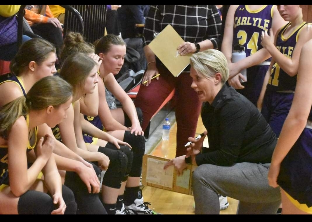BWestAthletics's tweet photo. ‼️‼️NEW HIRE ALERT‼️‼️
Belleville West would like to welcome Janelle Kuhn as the new Head Girls Basketball Coach of the Maroons.   Welcome to the Belleville West Family. @STLhssports @GSV_STL @coachjkuhn33 @BWGirlsHoops https://t.co/vSvJZ5OXUq