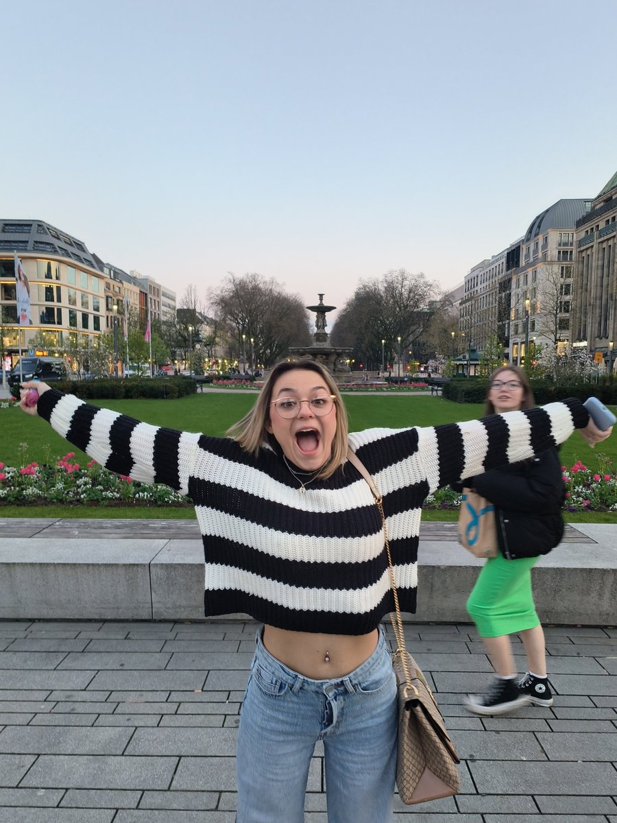 adam_phillips4's tweet image. Fun day, these students are amazing people and I am so proud of them for taking this trip on, and being fully open to  the culture and college life. 
#erasmus23 #changinglifes #Germany