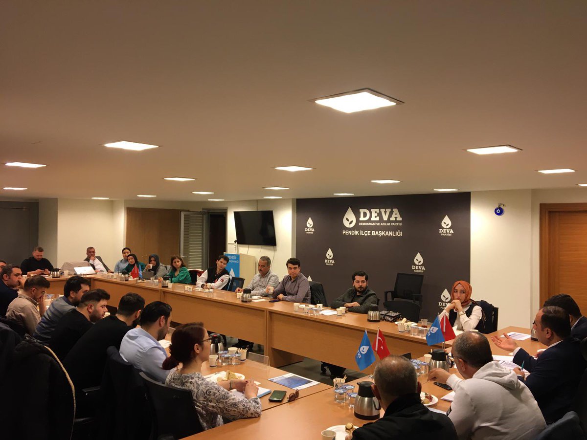 metehangundogd1's tweet photo. #Deva partisi #Pendik ilçe teşkilatı olarak olağan Yönetim toplantımız icra ettik.
#Devapartisi #devaistanbul #HemenŞimdi #sanasöz #SanaSoez_YineBaharlarGelecek #GeliyorGelmekteOlan https://t.co/T4rf3MwSUM