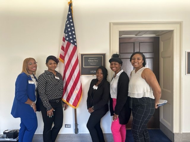 colorofgi's tweet photo. Thank you to @glenniveymd office for meeting with us today to discuss #SafeStep #MedicalNutrition #HealthEquity and #HELPCopays acts and how incredibly important is for them to support these acts. https://t.co/feAlarpMkG