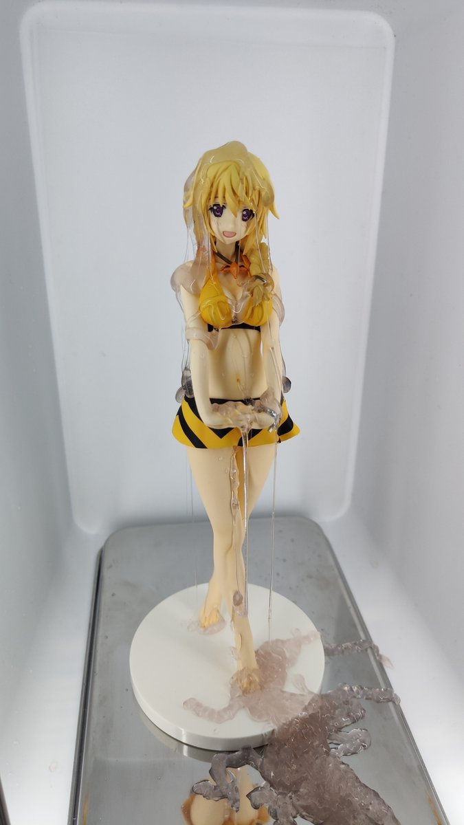 reoBK_'s tweet photo. シャルロット・デュノア 水着 スライムぶっかけ
二種類のスライムどちらが好み？ https://t.co/Som2QLrLye