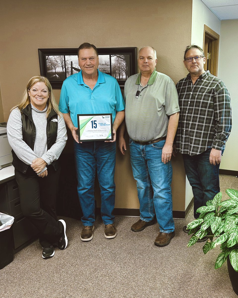 bismancedc's tweet photo. THANK YOU to Dakota Staffing Solutions for 1๏ธโฃ5๏ธโฃ YEARS of membership & support of the Chamber EDC! #BismarckMandan #MemberAnniversary https://t.co/Er0mzI7ZtC